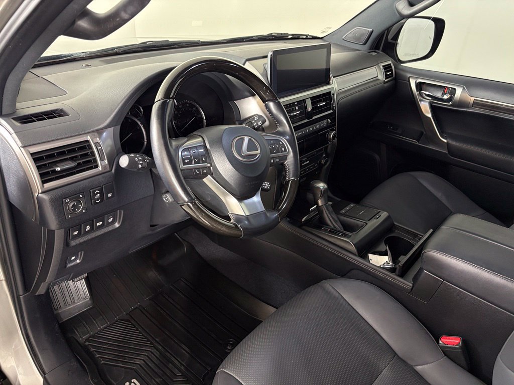 Used 2023 Lexus GX 460 Premium w/ Premium Plus Package AWD/4WD image 17