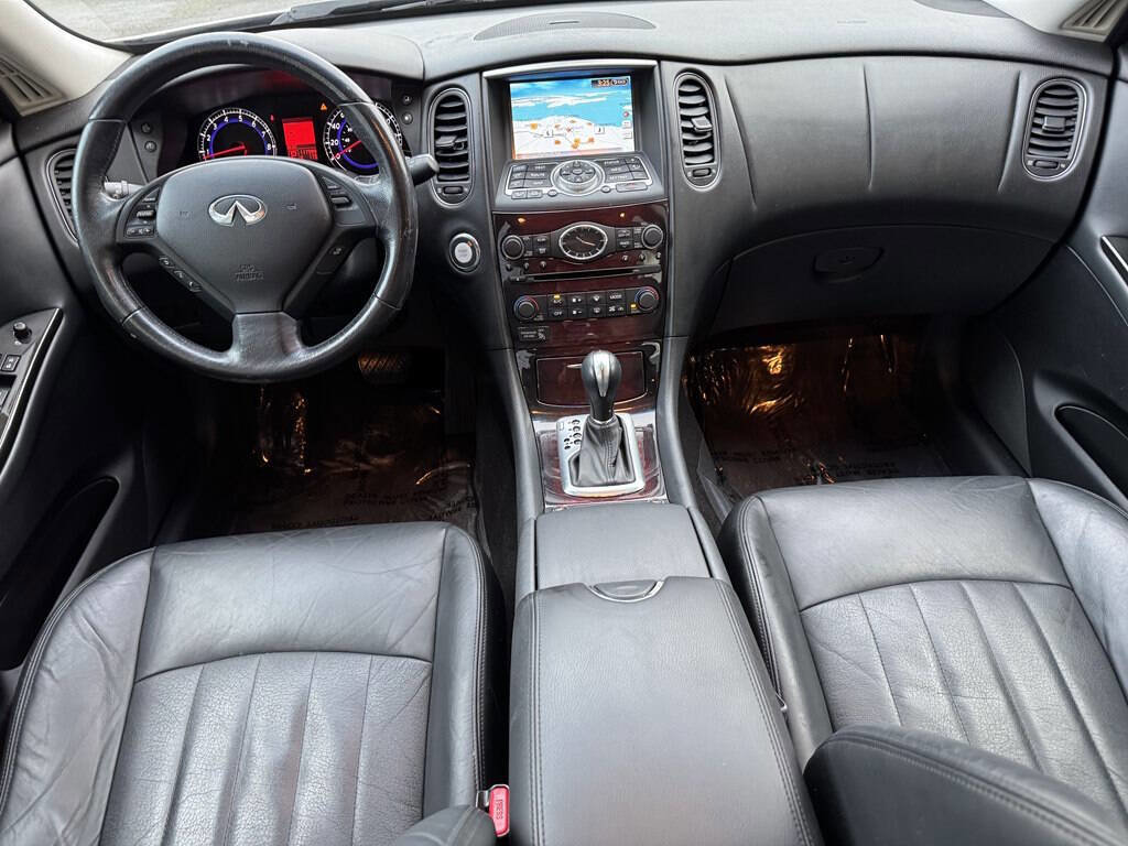 Used 2010 INFINITI EX35 Journey image 14