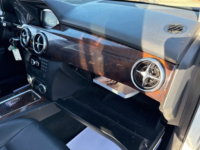 Used 2013 Mercedes-Benz GLK 350 4MATIC image 39