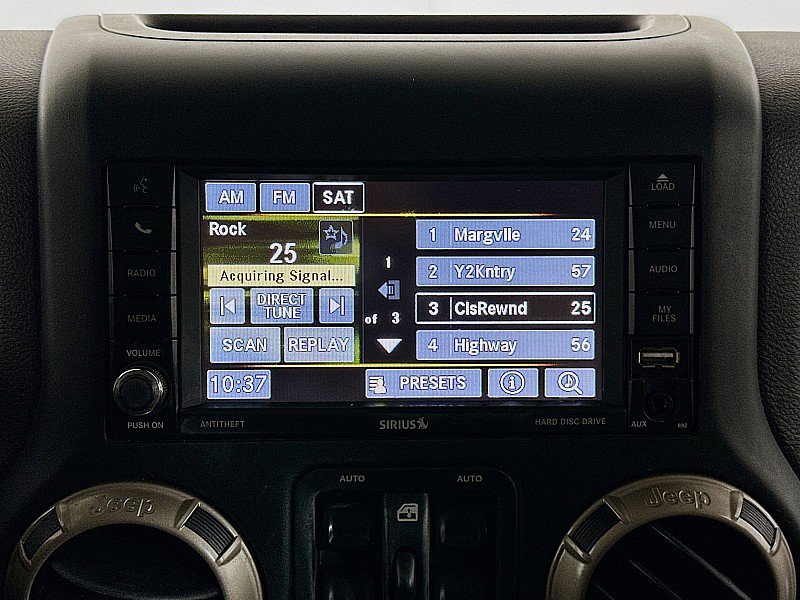 Used 2016 Jeep Wrangler Unlimited Sahara image 13