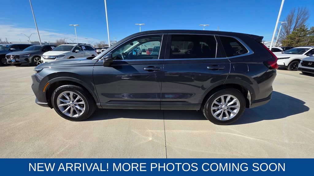 Used 2025 Honda CR-V EX-L image 2
