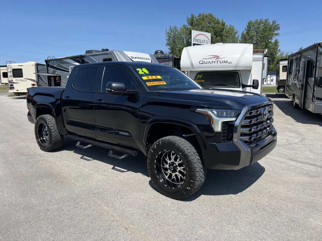 Used 2024 Toyota Tundra Platinum AWD/4WD image 1