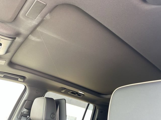 New 2026 GMC Yukon XL Elevation w/ Elevation Premium Package AWD/4WD image 22