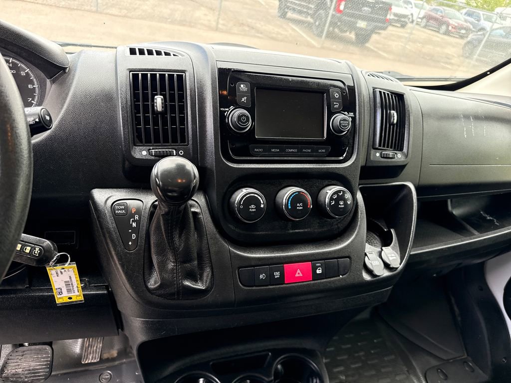 Used 2019 RAM ProMaster 2500 w/ Premium Appearance Group FWD image 16