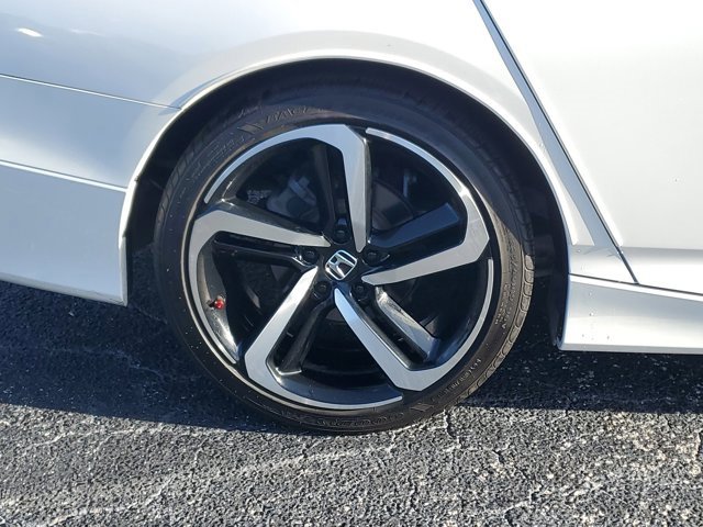 Used 2019 Honda Accord Sport image 7