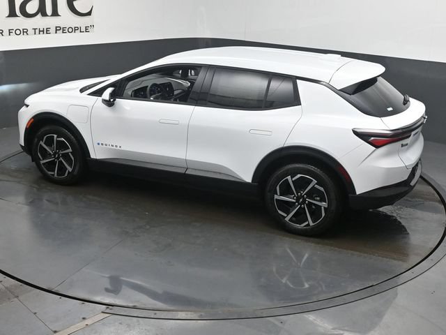 New 2026 Chevrolet Equinox EV LT FWD image 20