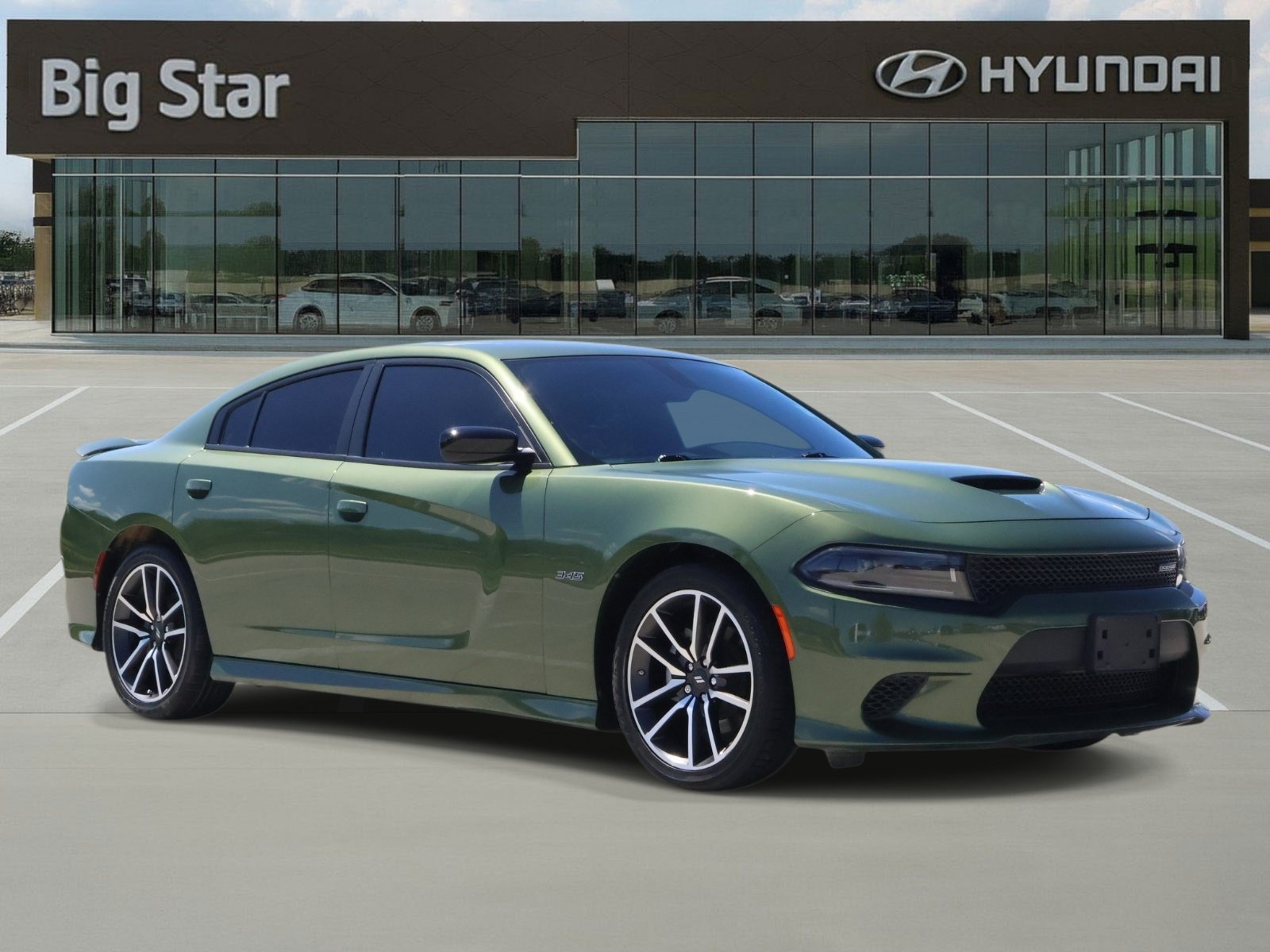 Used 2023 Dodge Charger R/T w/ Cold Weather Package RWD image 6