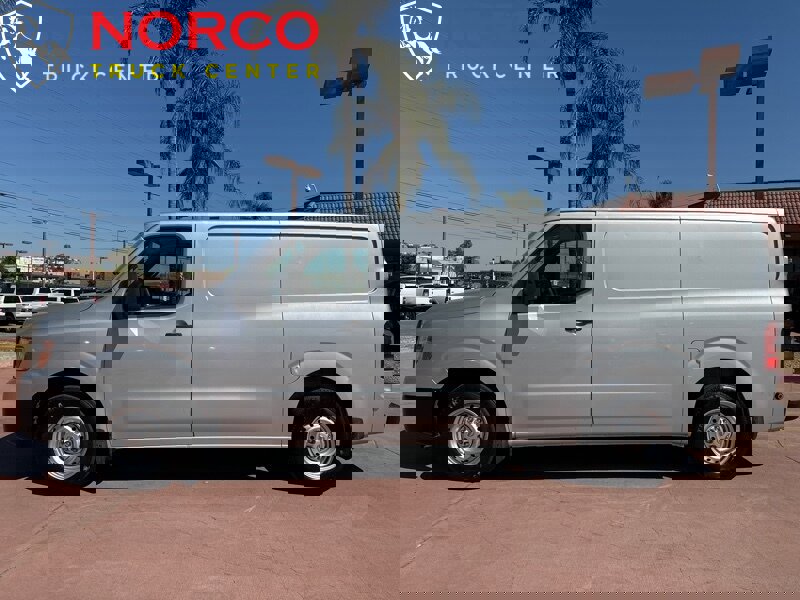 Used 2012 Nissan NV 1500 S w/ Side Curtain Airbag Pkg image 6