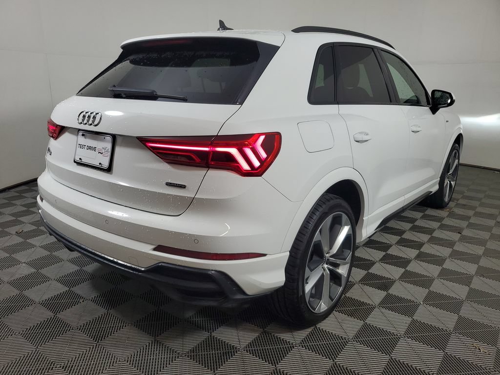 Used 2021 Audi Q3 2.0T Premium w/ Convenience Package AWD/4WD image 6