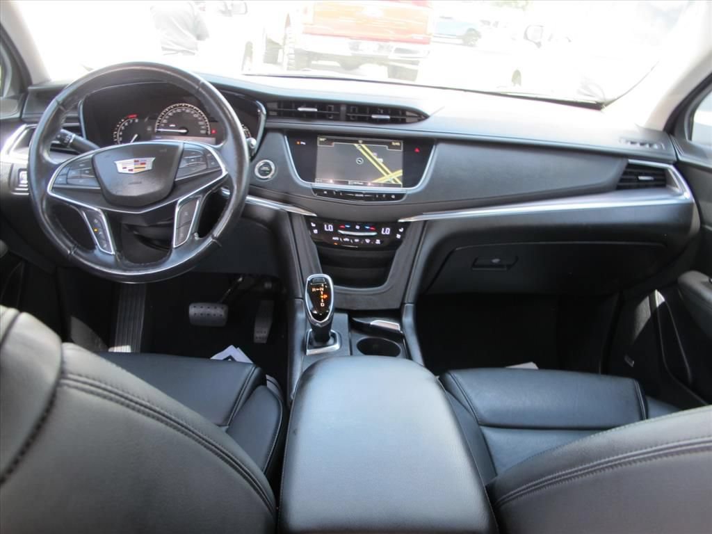 Used 2019 Cadillac XT5 Premium Luxury FWD image 22