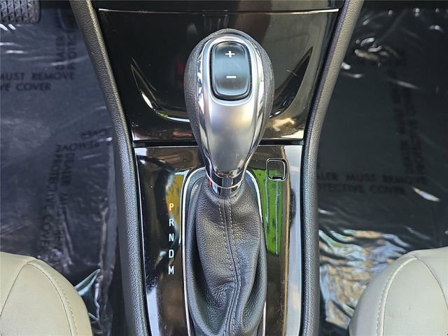 Used 2019 Buick Encore Essence image 18