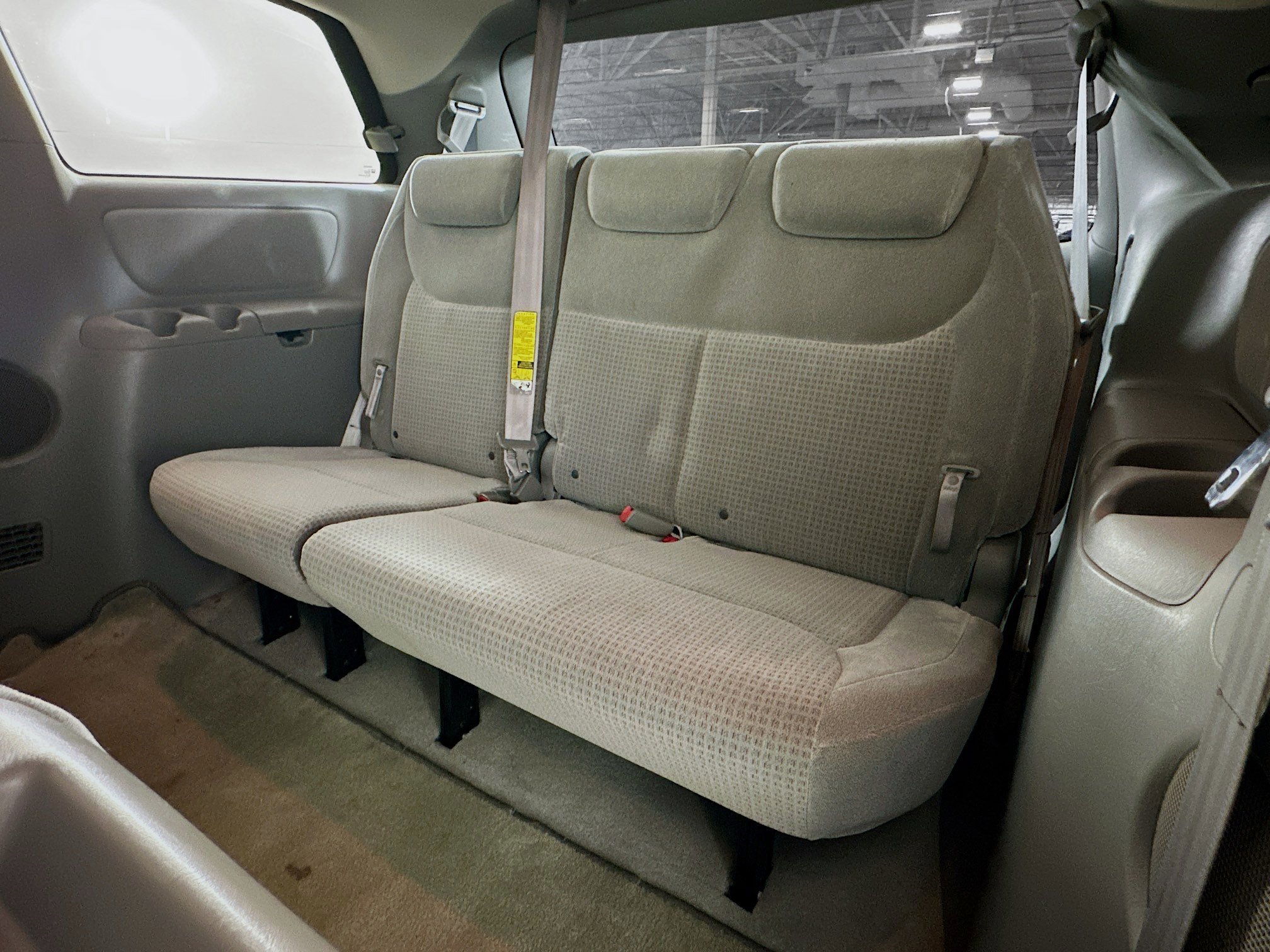 Used 2009 Toyota Sienna CE FWD image 27