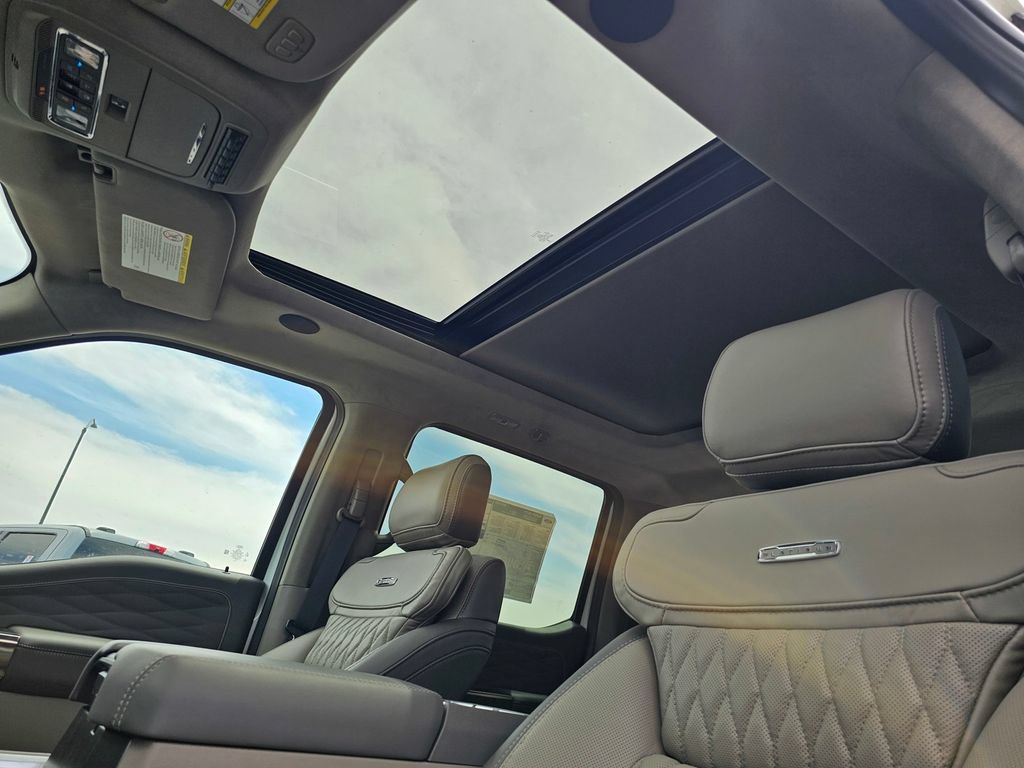 New 2026 Ford F350 Platinum w/ Platinum Plus Package AWD/4WD image 30