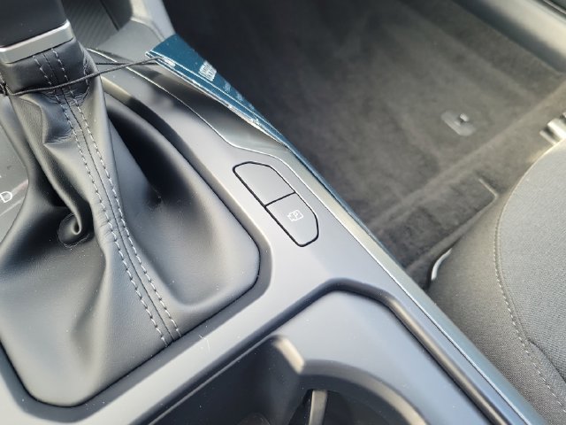 New 2026 Kia K4 FWD image 24