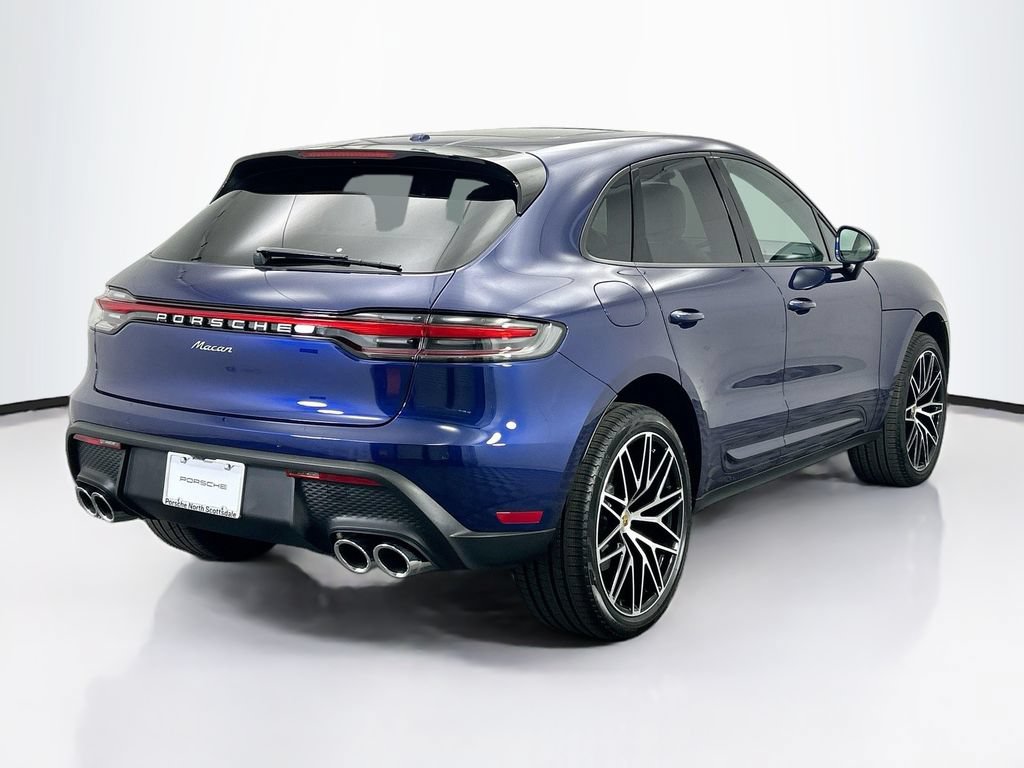 Used 2026 Porsche Macan AWD/4WD image 7