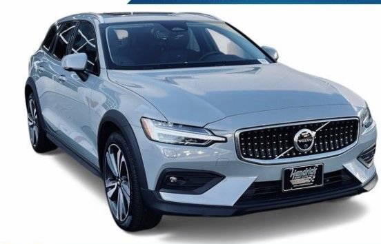 Certified 2025 Volvo V60 B5 Cross Country Plus