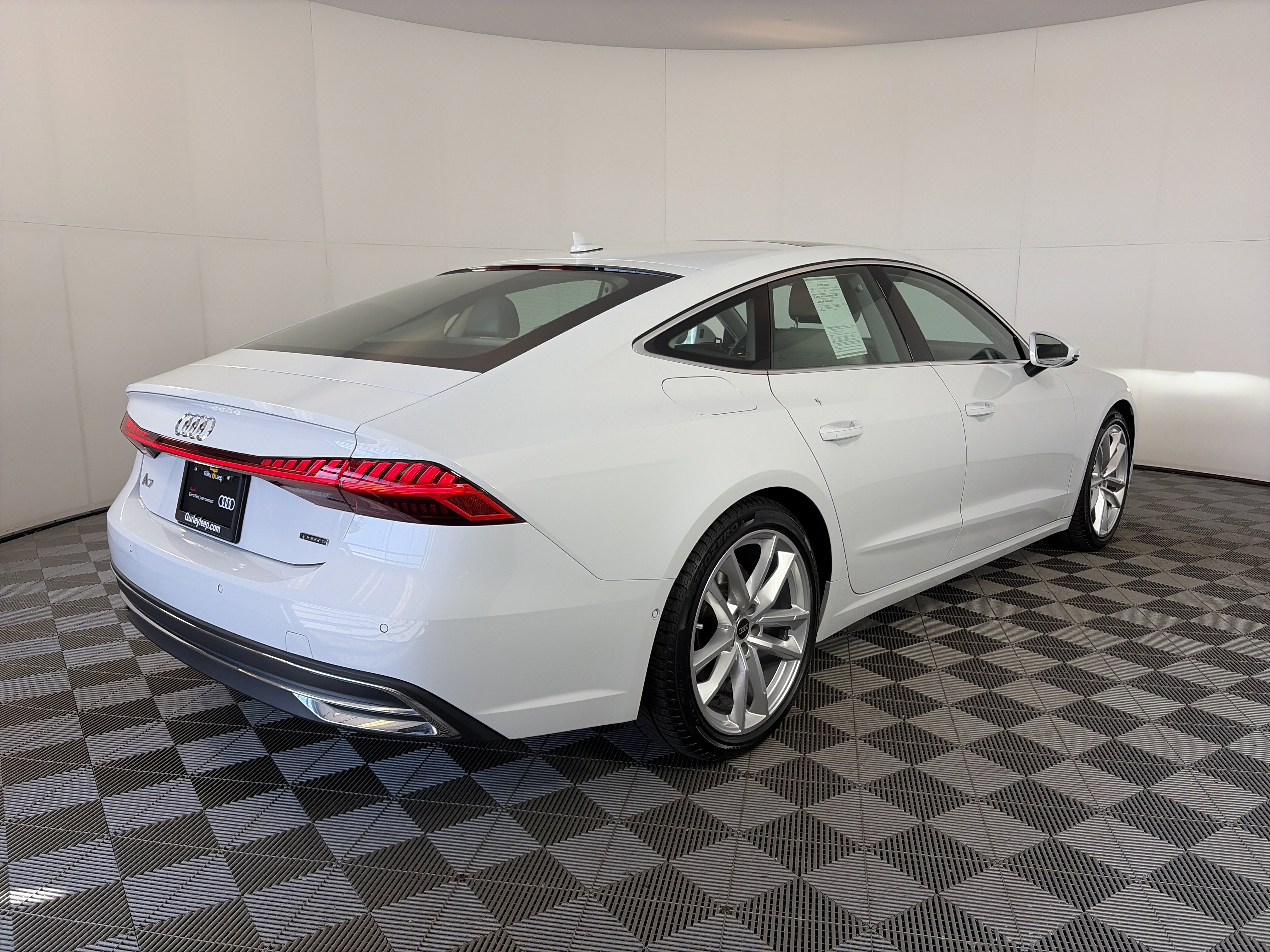 Used 2023 Audi A7 3.0T Premium Plus w/ Premium Plus image 10