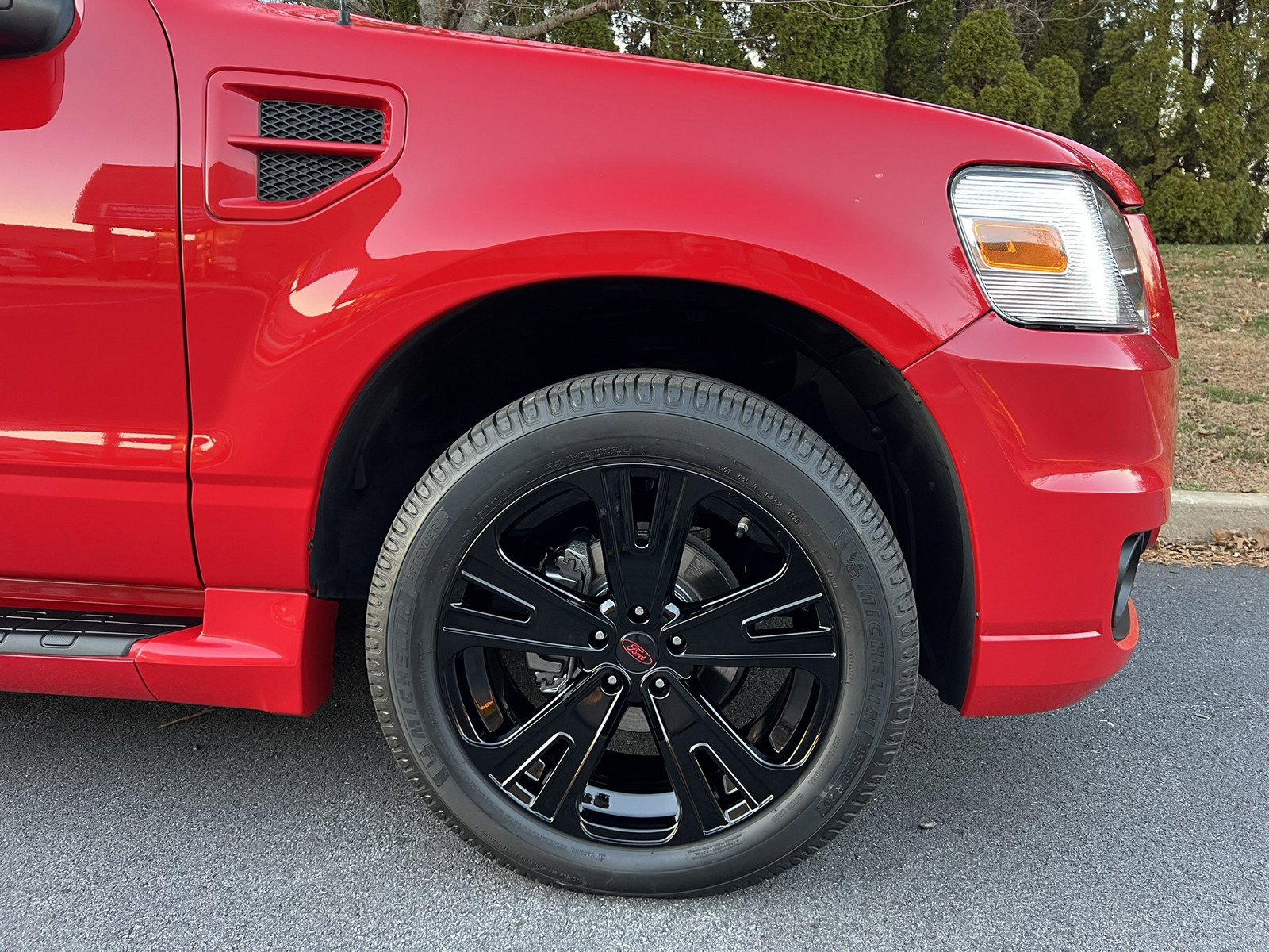 Used 2008 Ford Explorer Sport Trac Adrenalin image 73