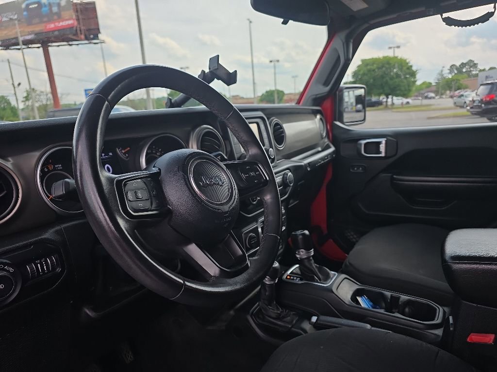 Used 2018 Jeep Wrangler Sport AWD/4WD image 15
