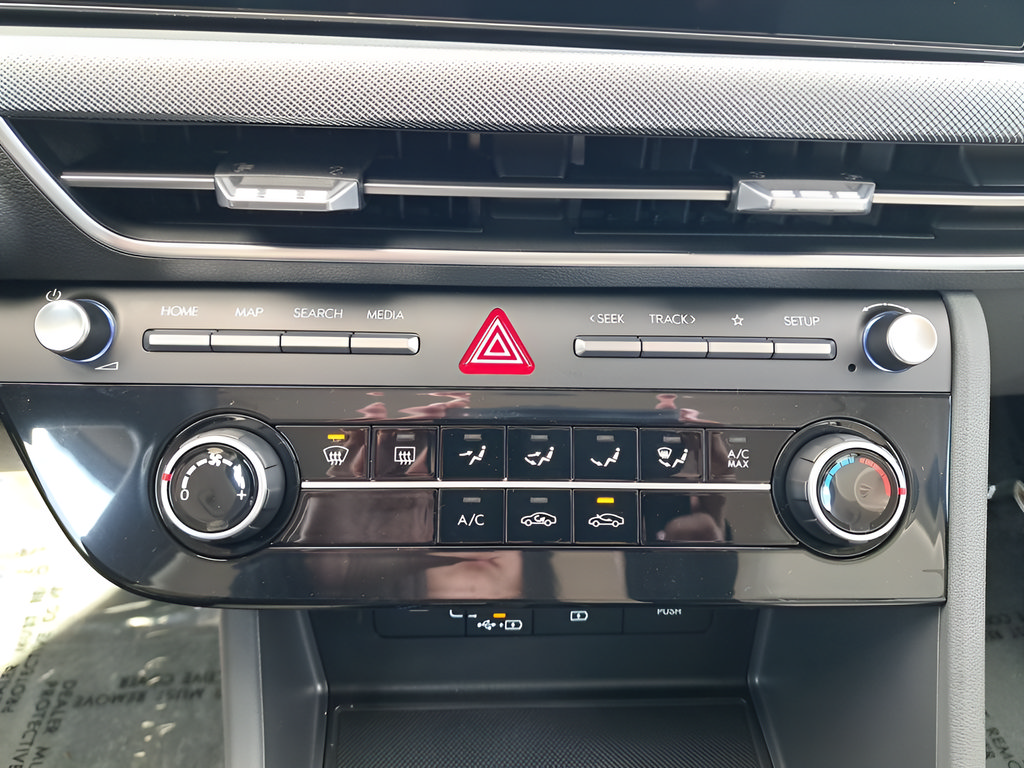New 2026 Hyundai Sonata SE FWD image 21