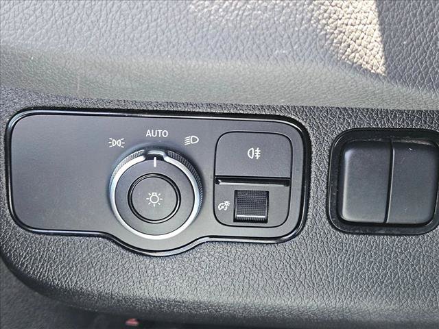 Used 2023 Mercedes-Benz Sprinter 2500 image 11