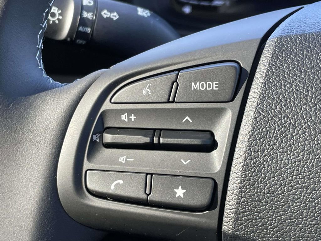 New 2026 Hyundai Venue SEL image 20