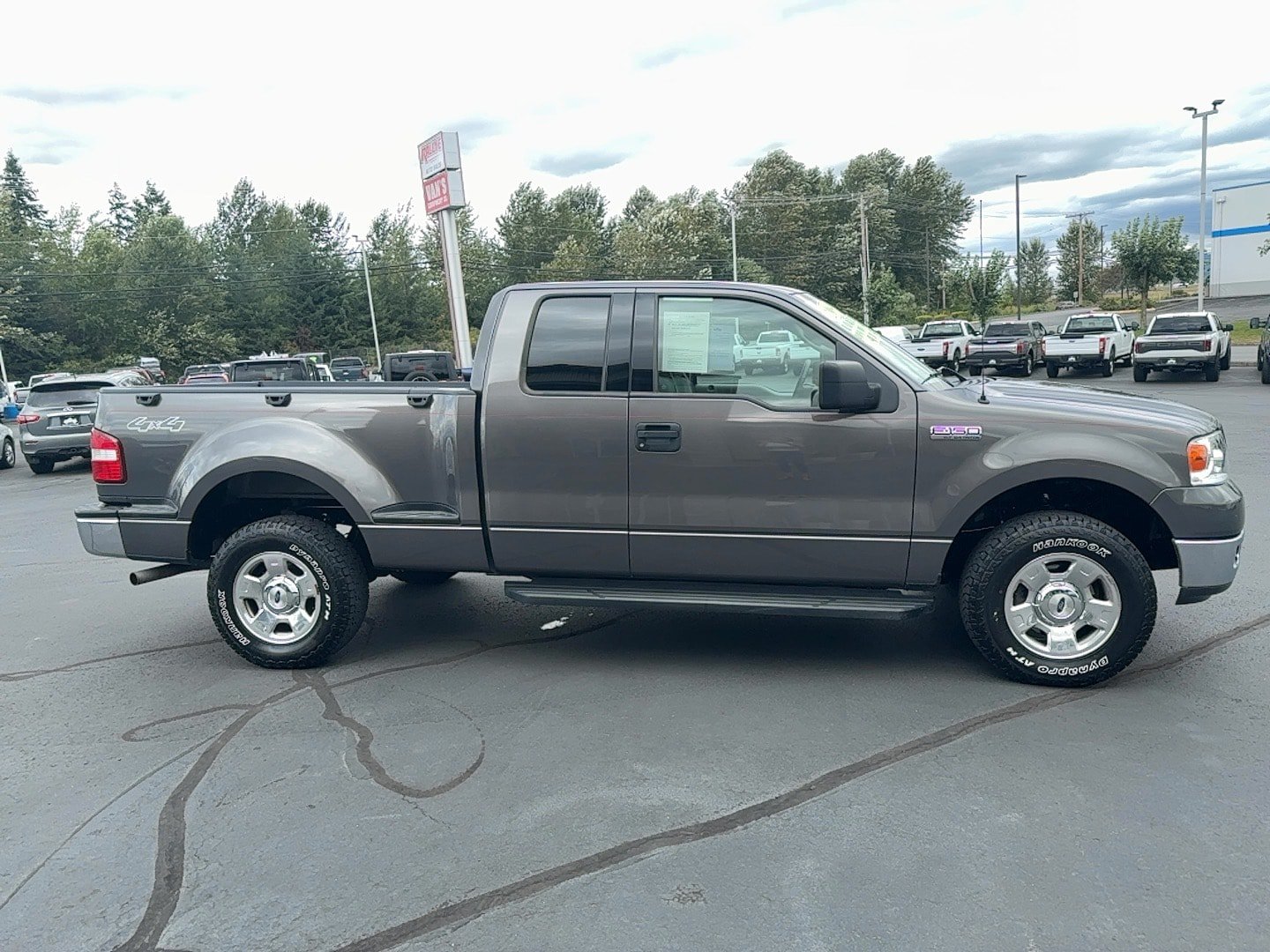 Used 2004 Ford F150 XLT AWD/4WD image 4