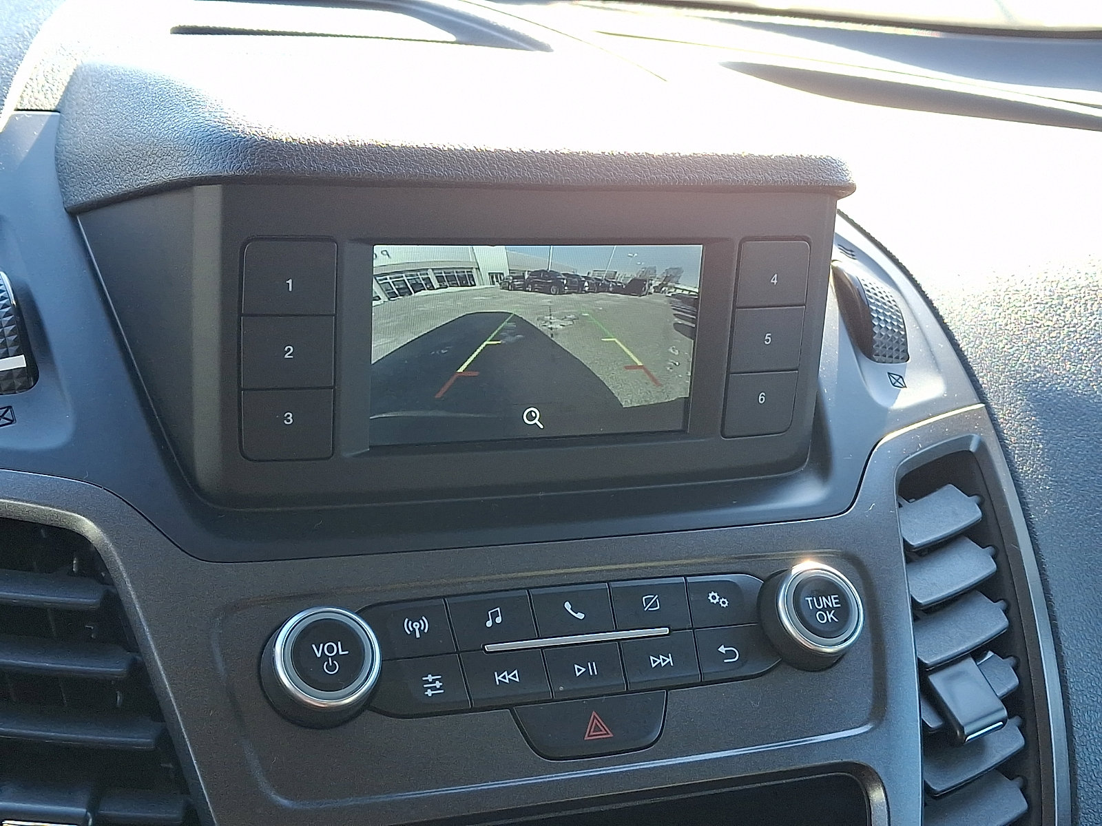 Certified 2023 Ford Transit Connect XL w/ Trailer Tow Package image 25