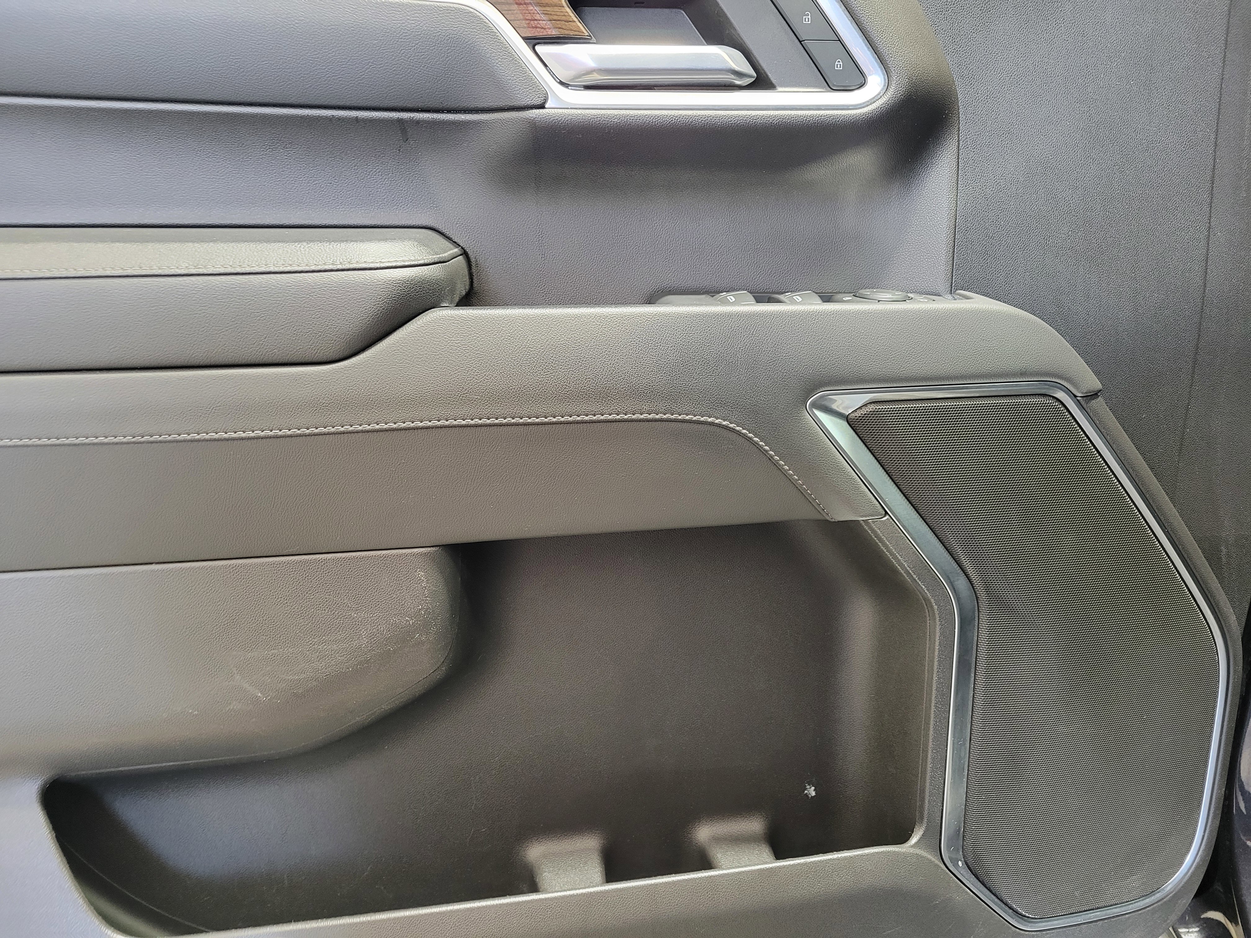 Certified 2022 Chevrolet Silverado 1500 LT w/ Protection Package image 33