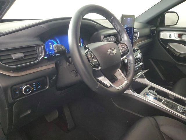 Used 2023 Ford Explorer Platinum w/ Technology Package image 24