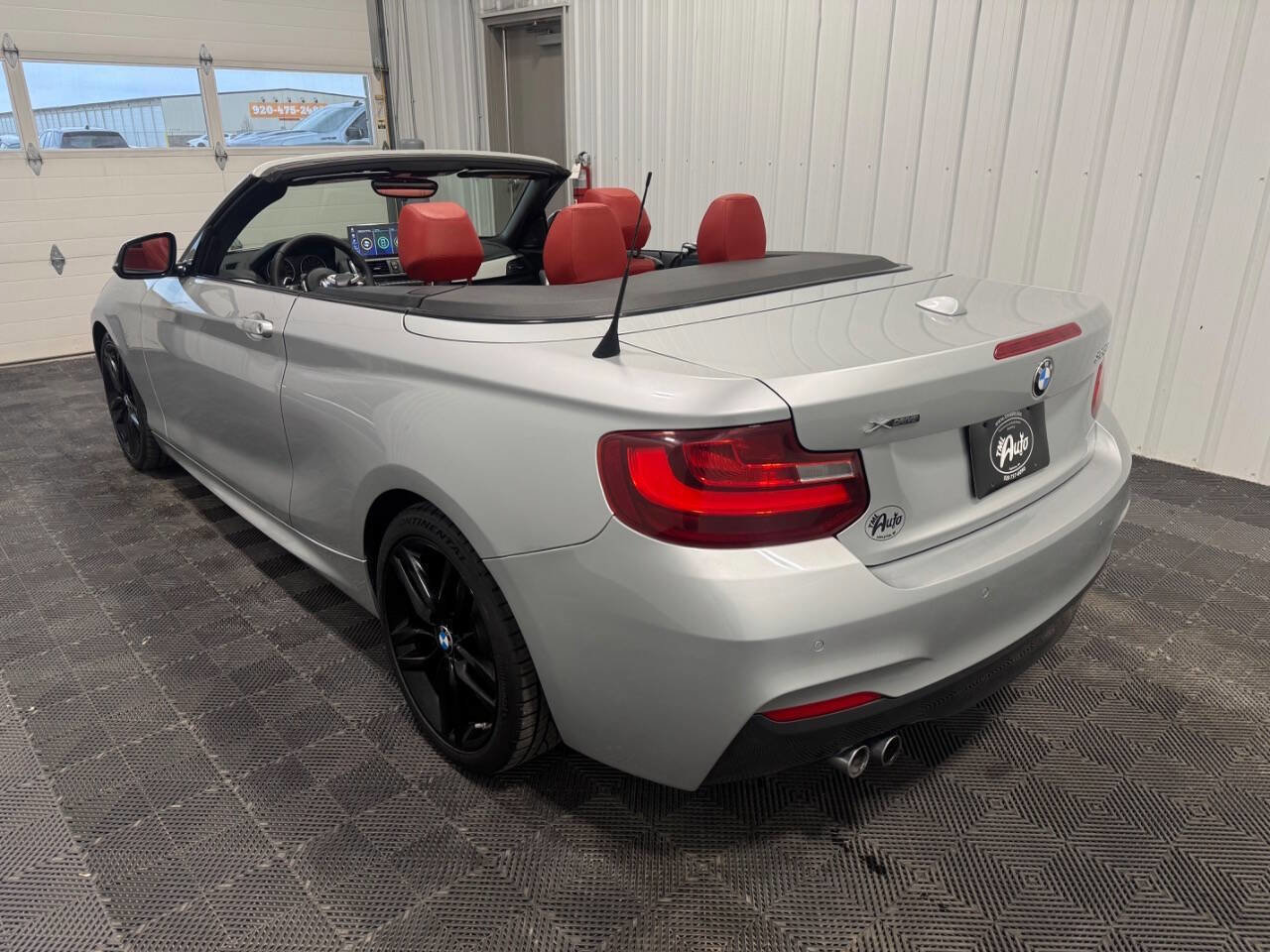 Used 2016 BMW 228i xDrive Convertible AWD/4WD image 37
