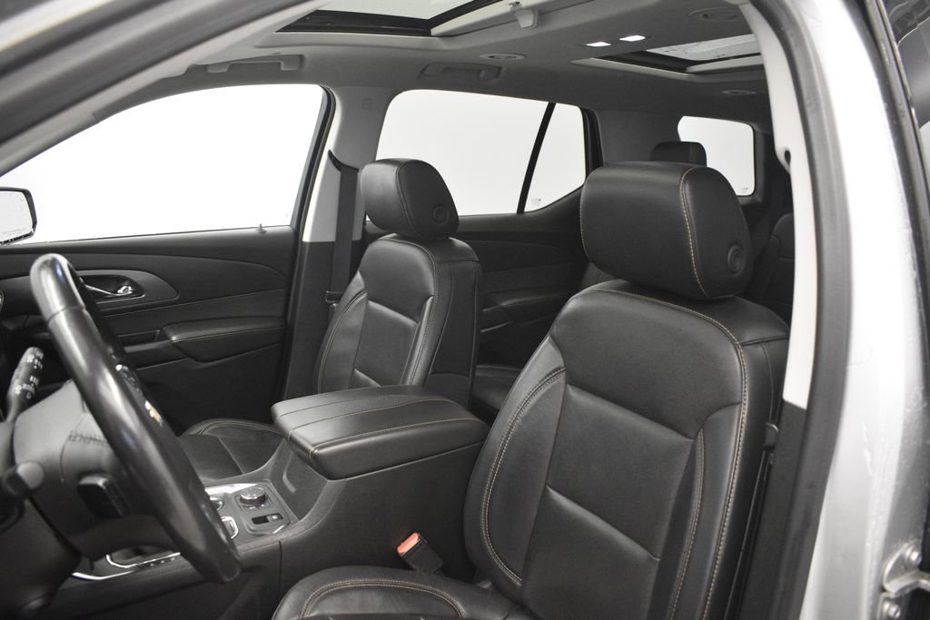 Used 2018 Chevrolet Traverse Premier w/ Redline Edition image 30