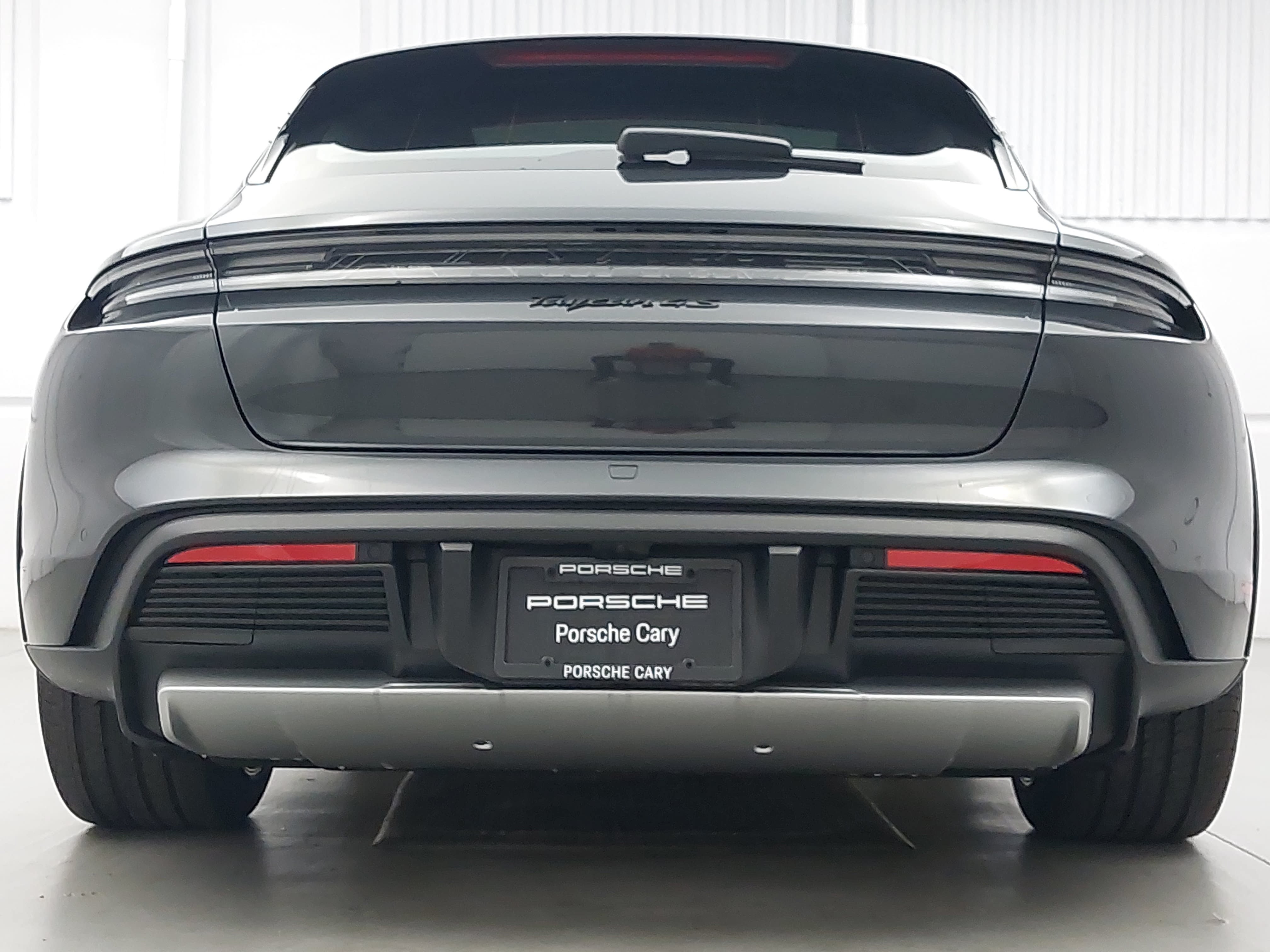 New 2026 Porsche Taycan 4S AWD/4WD image 6