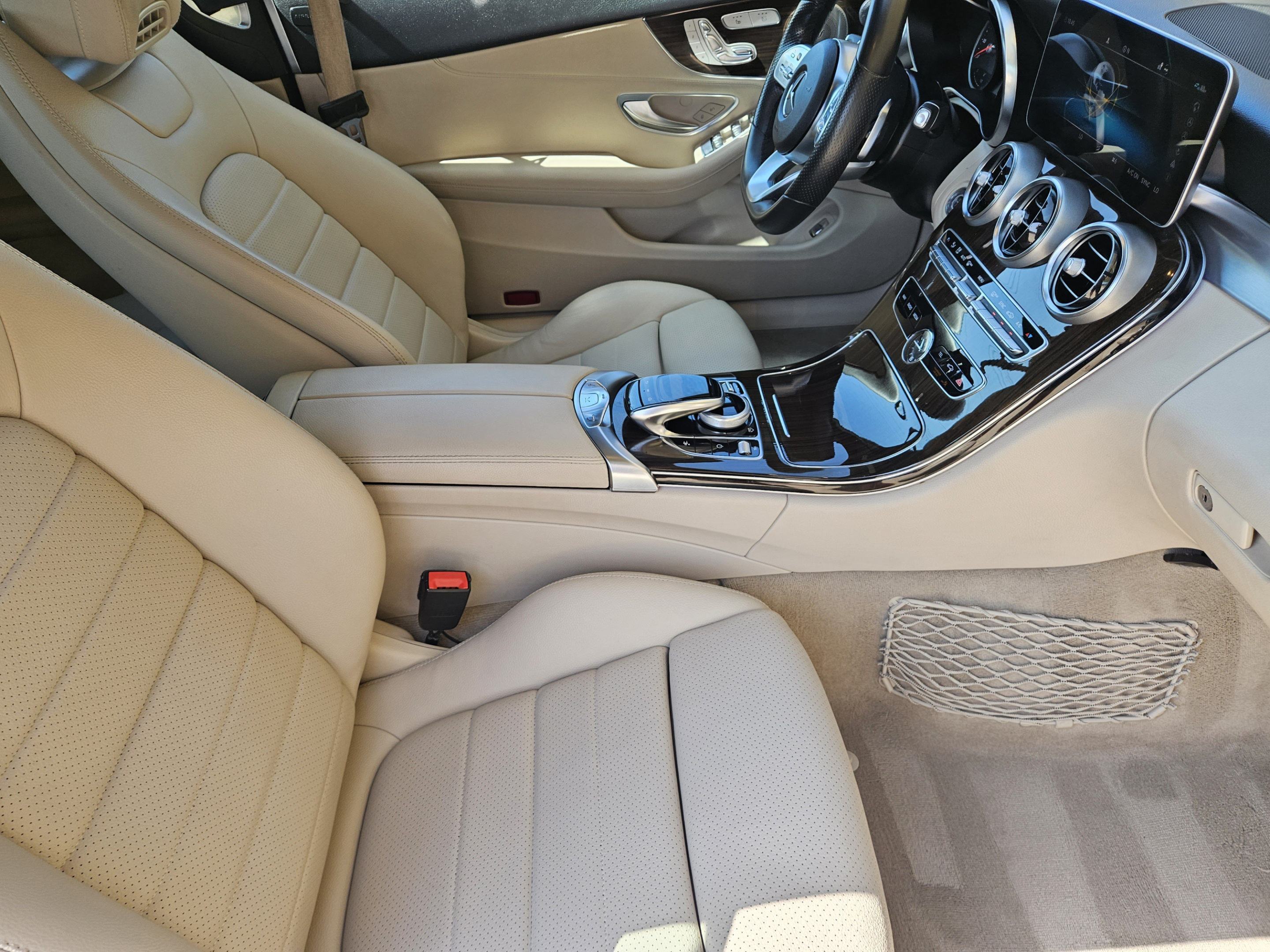 Used 2019 Mercedes-Benz C 300 Cabriolet image 10