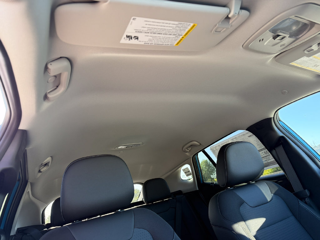 New 2026 Chevrolet Trax LT w/ LT Convenience Package FWD image 9