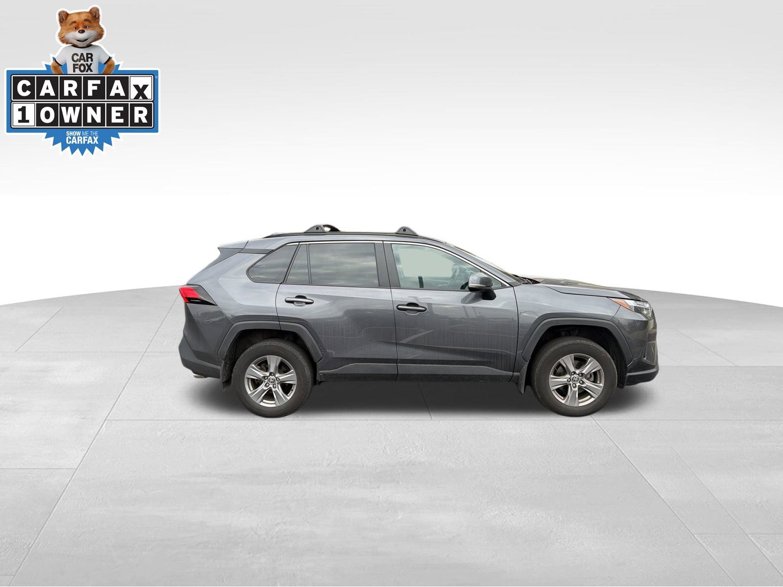 Used 2023 Toyota RAV4 XLE image 4