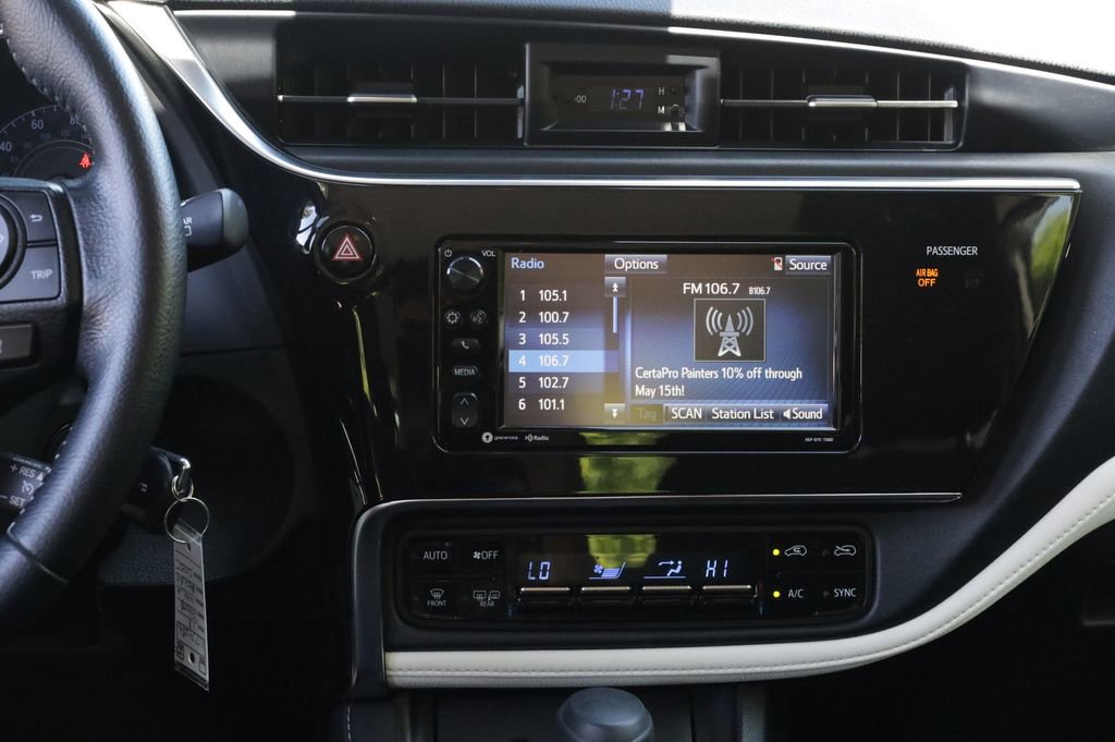 Used 2018 Toyota Corolla iM w/ Carpet Mat Package (TMS) image 21