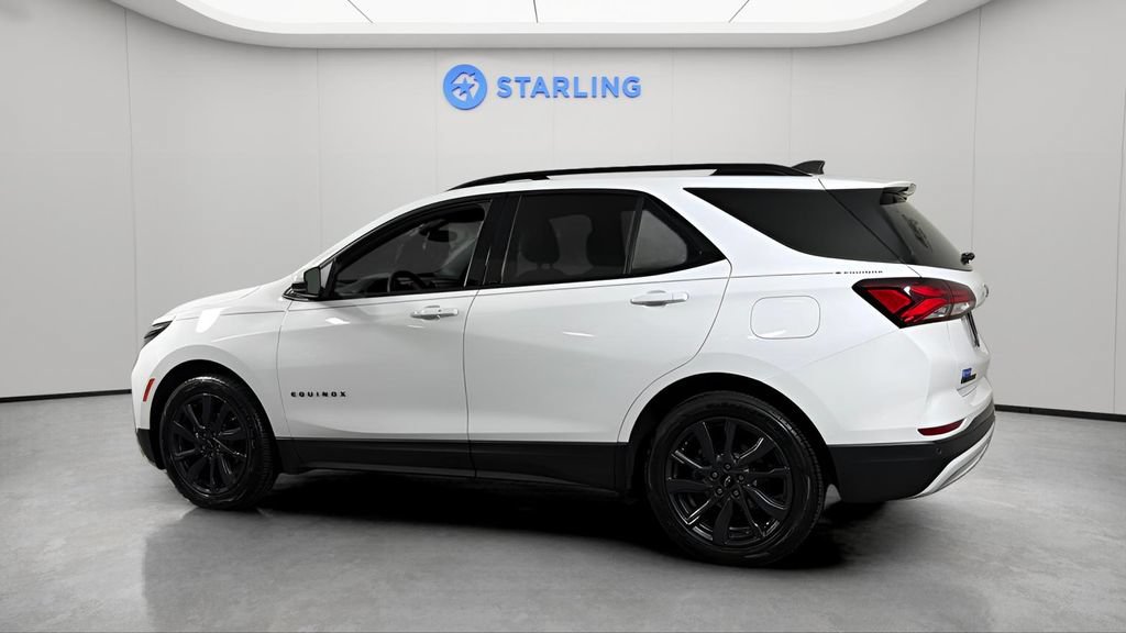 Certified 2024 Chevrolet Equinox RS FWD image 5