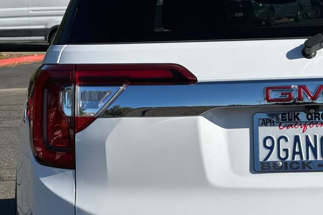 Used 2023 GMC Acadia SLE image 49