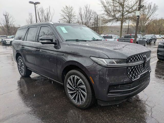 New 2026 Lincoln Navigator Black Label video 2