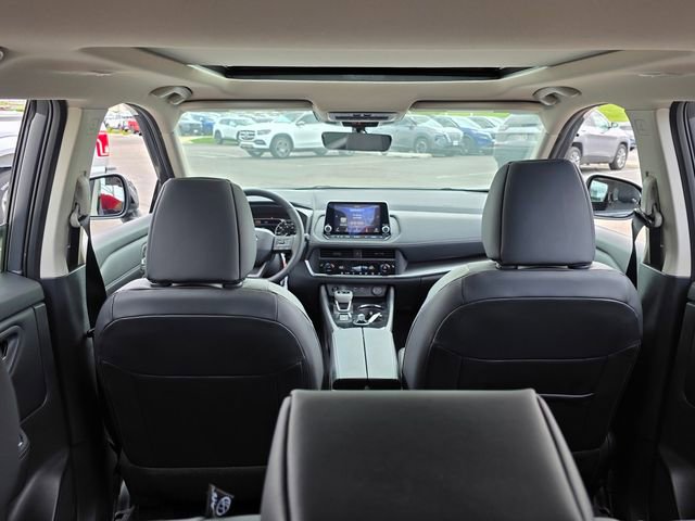 New 2026 Nissan Rogue SV AWD/4WD image 27