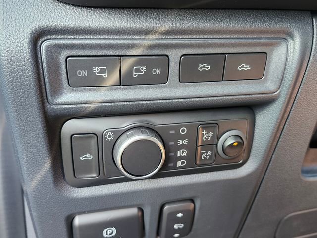 Used 2022 Ford F150 Lightning Platinum image 26