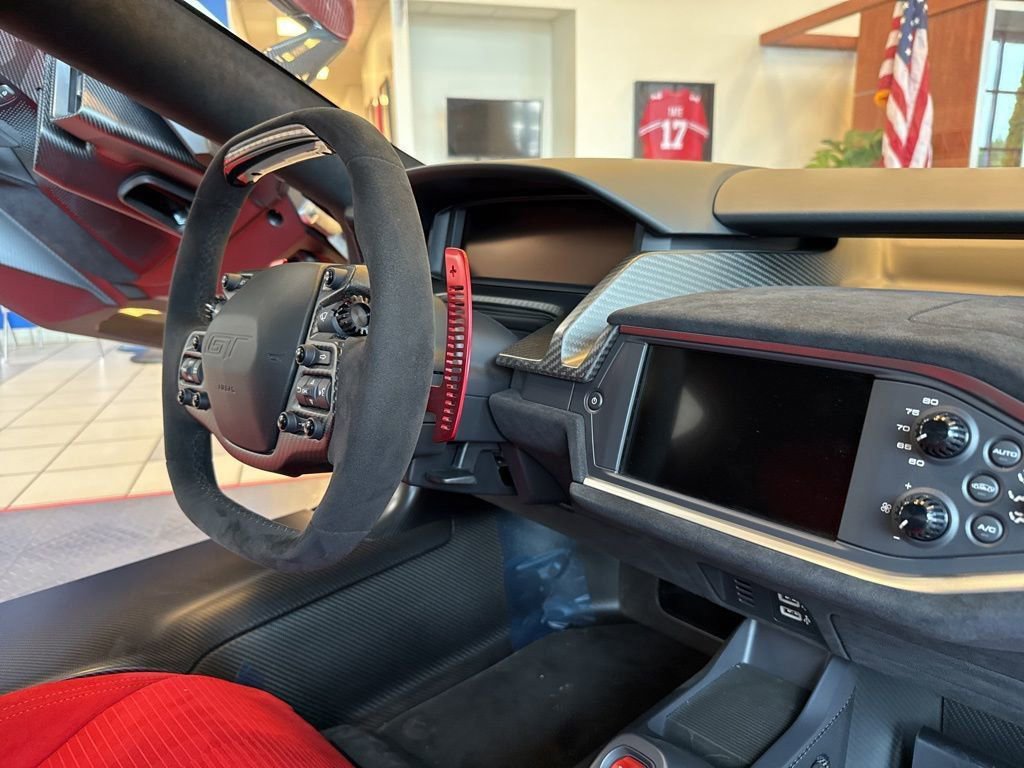 Used 2021 Ford GT Heritage Edition image 18