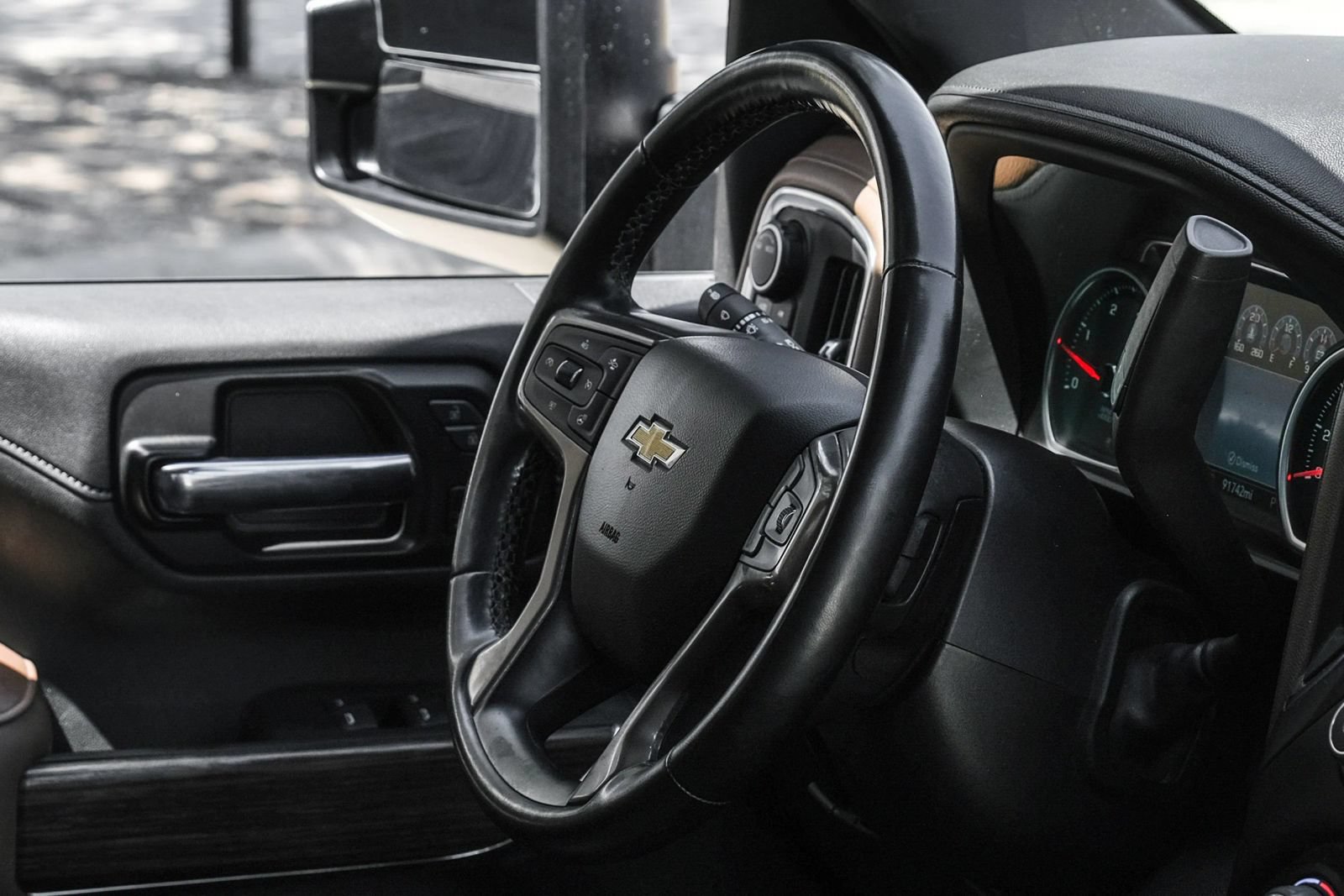 Used 2023 Chevrolet Silverado 2500 High Country AWD/4WD image 14