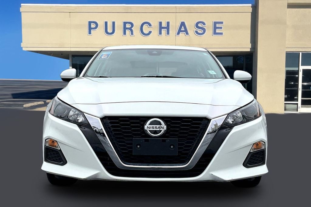 Used 2022 Nissan Altima 2.5 S image 2