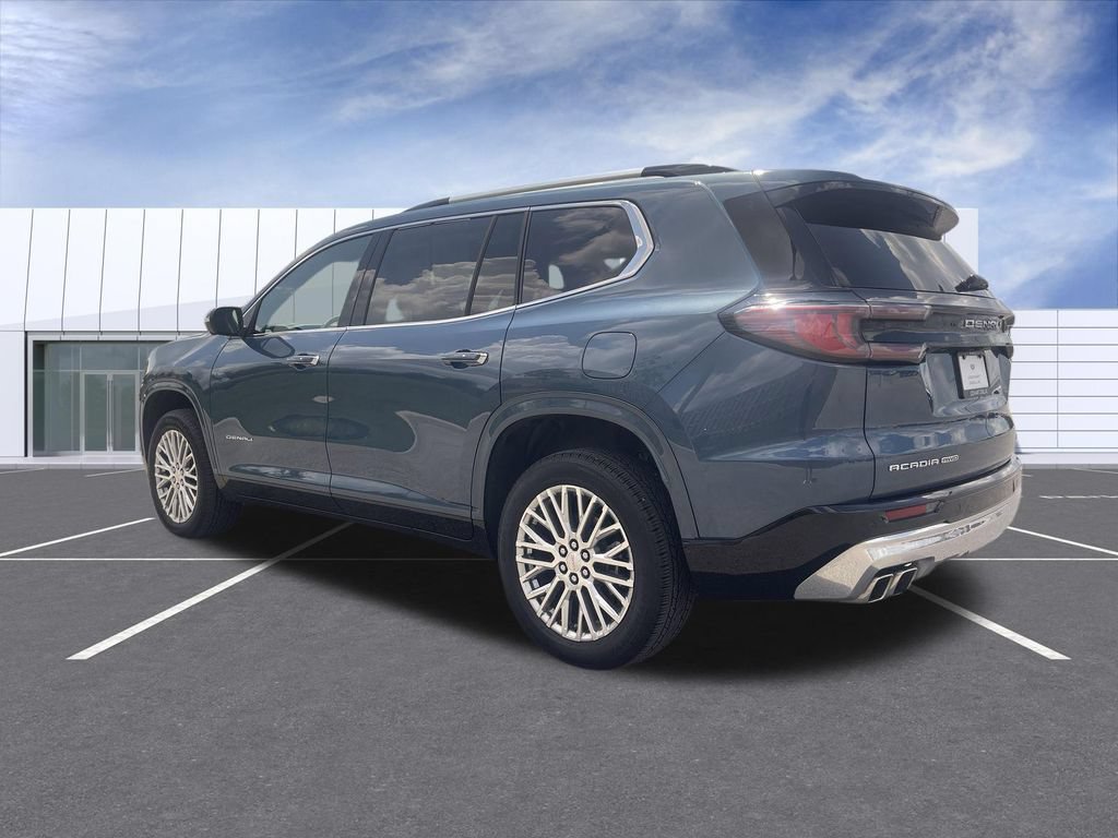 Used 2025 GMC Acadia Denali AWD/4WD image 6