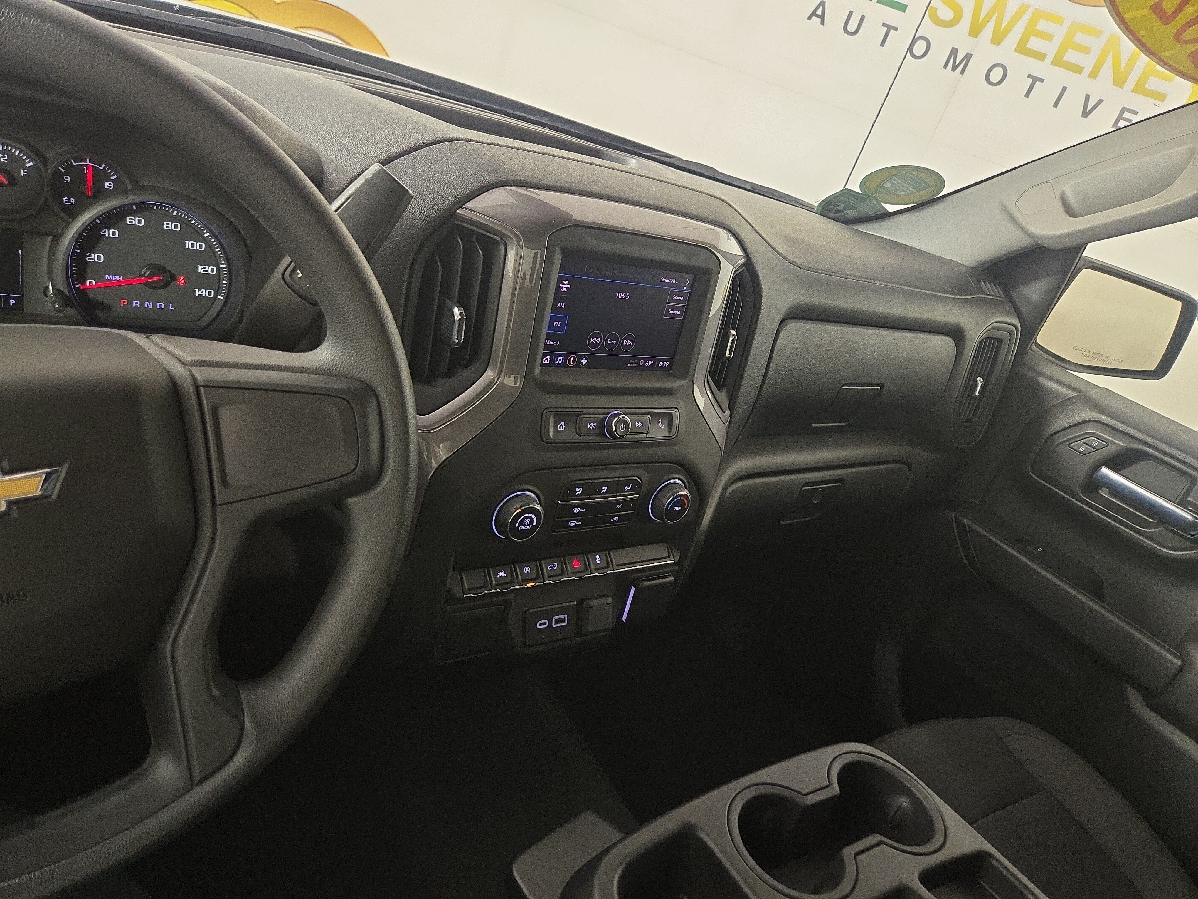 Certified 2024 Chevrolet Silverado 1500 Custom AWD/4WD image 23