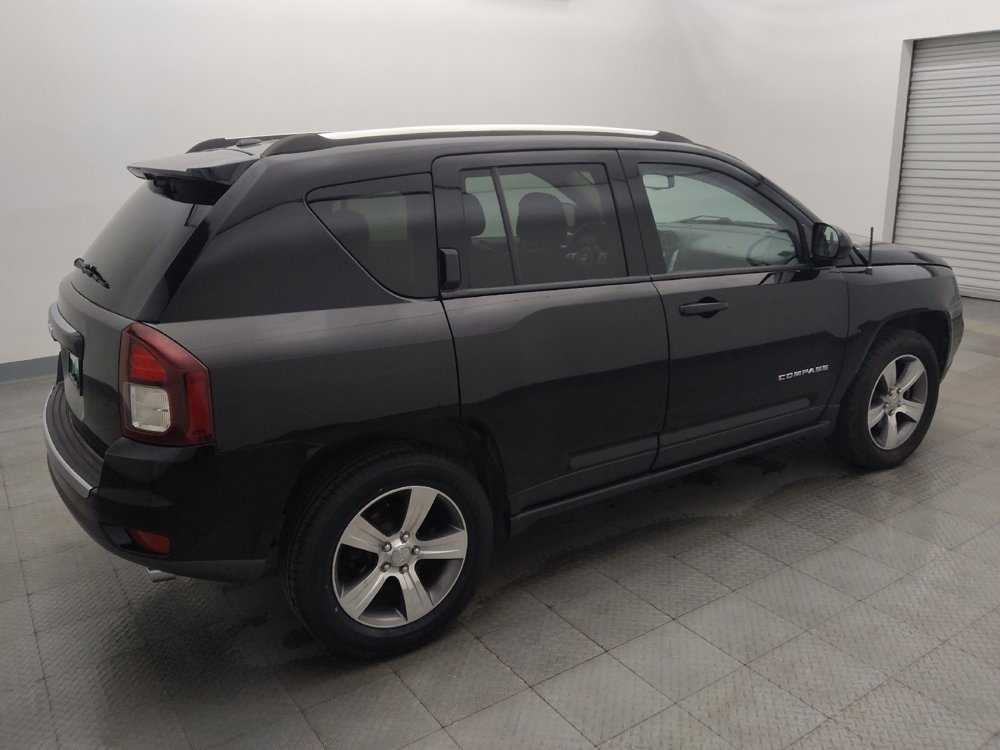 Used 2017 Jeep Compass High Altitude AWD/4WD image 10
