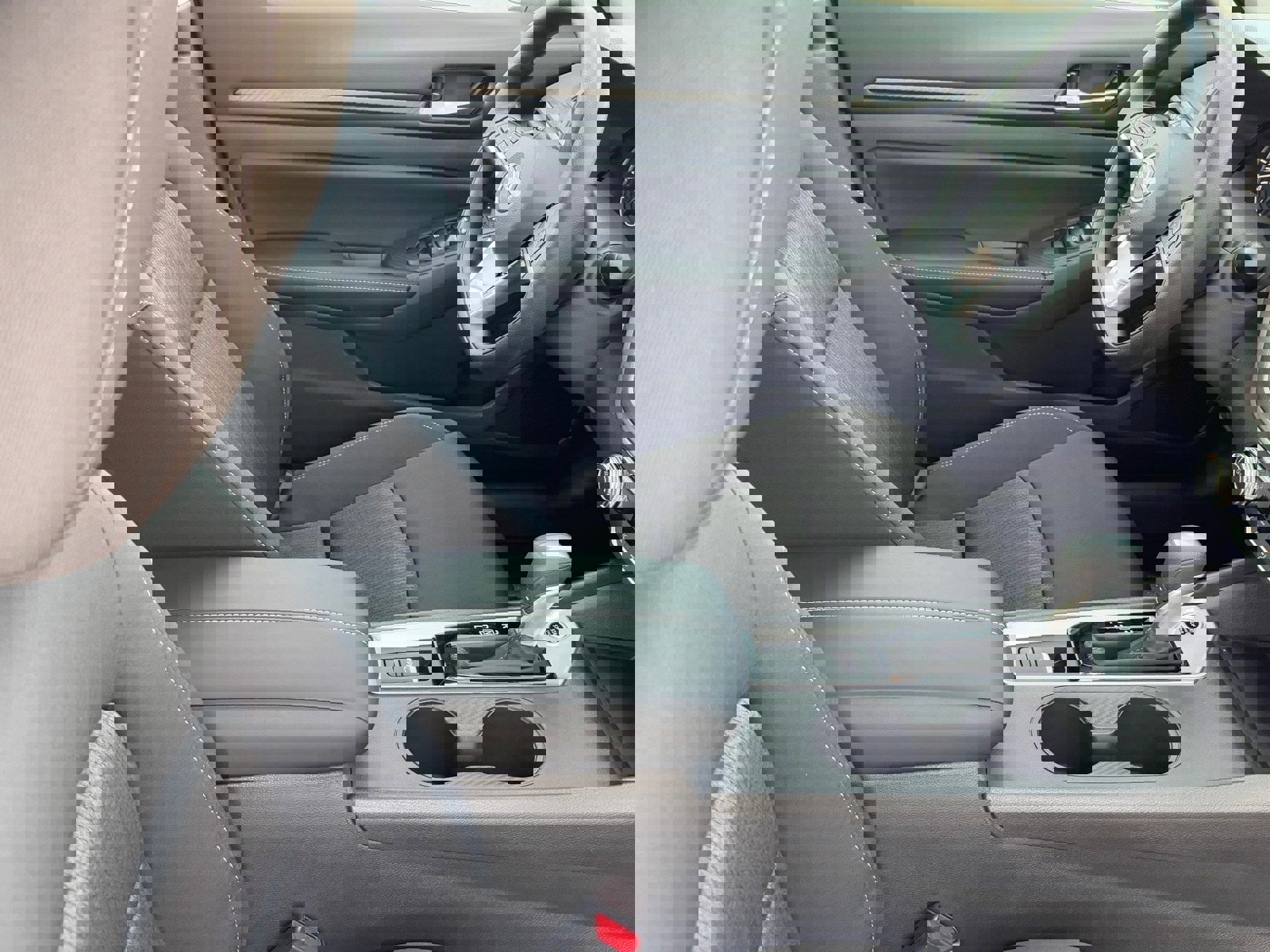 New 2025 Nissan Altima 2.5 SV image 12