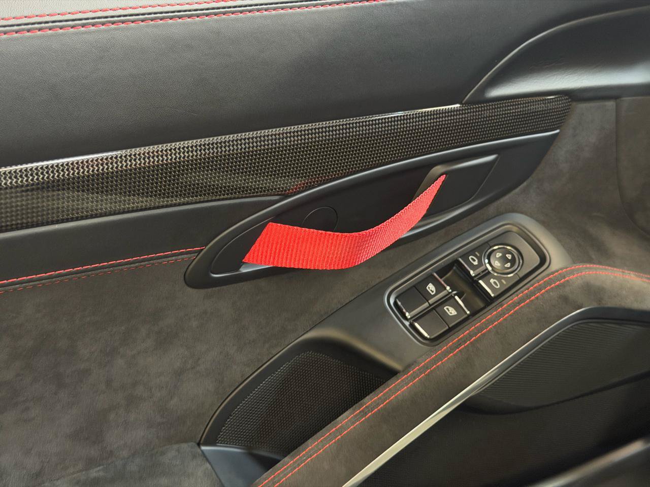 Used 2016 Porsche Cayman GT4 RWD image 27